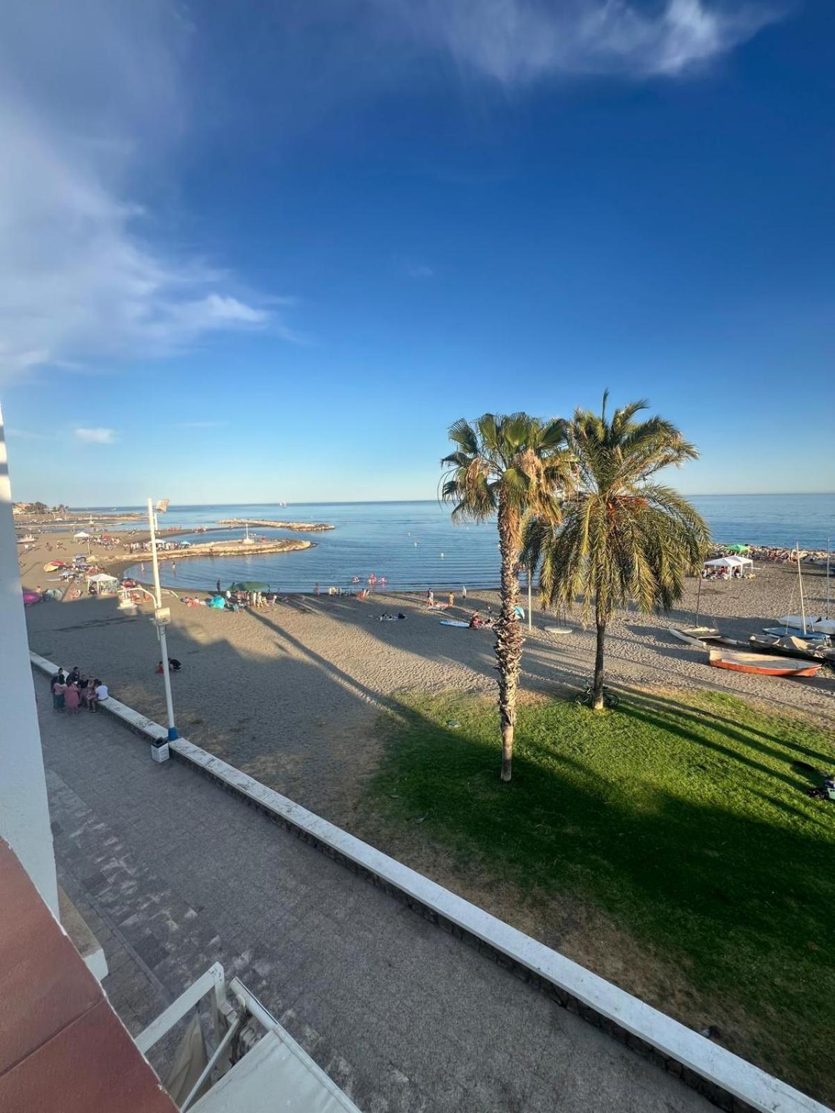 Appartamento La Buhardilla De Pedregalejo Málaga Esterno foto